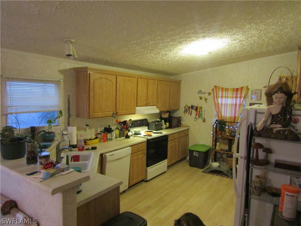 11276 Pepper Road Punta Gorda, FL 33955 - Photo 5 of 25 Gallery Image 5