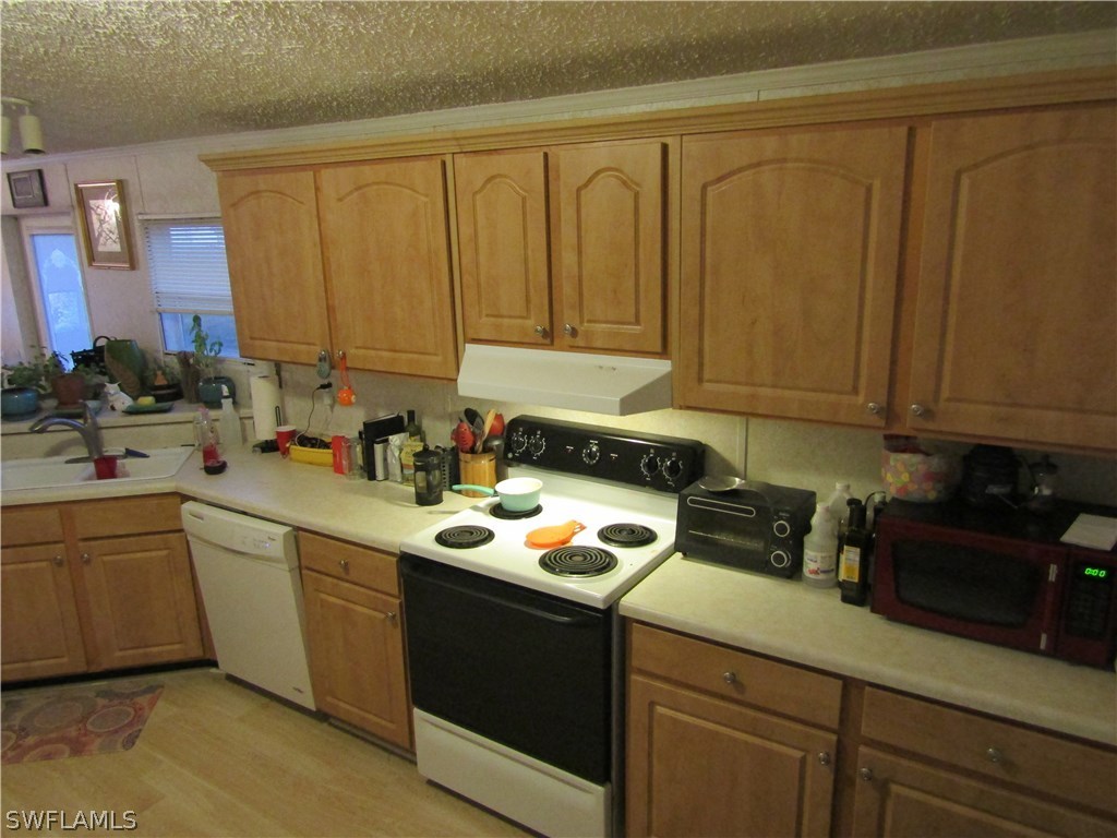 11276 Pepper Road Punta Gorda, FL 33955 - Photo 6 of 25 Gallery Image 6
