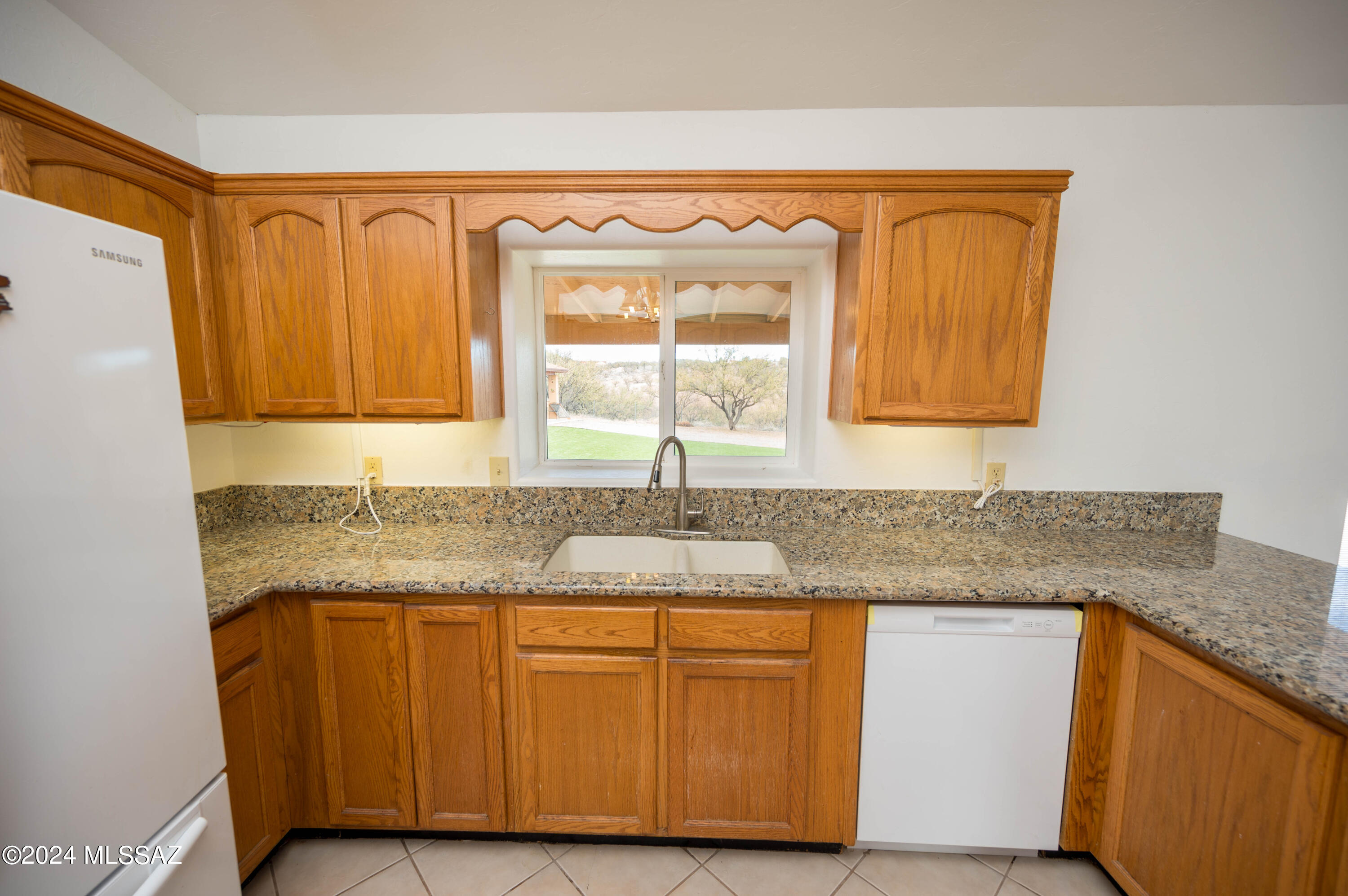 1043 Circulo Aventura Rio Rico, AZ 85648 - Photo 15 of 49