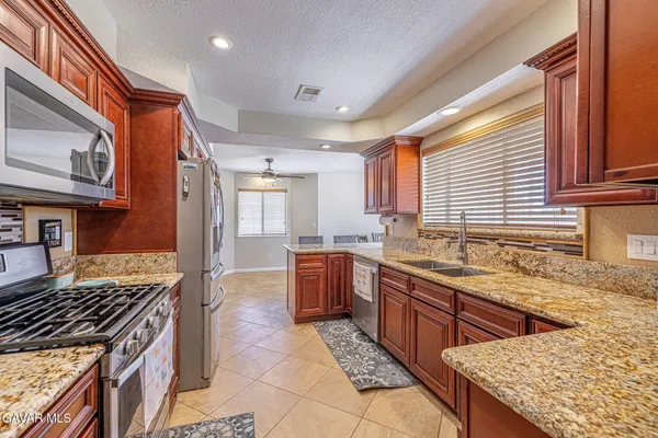 $365,000 | 9950 Karen Avenue, California City, CA 93505