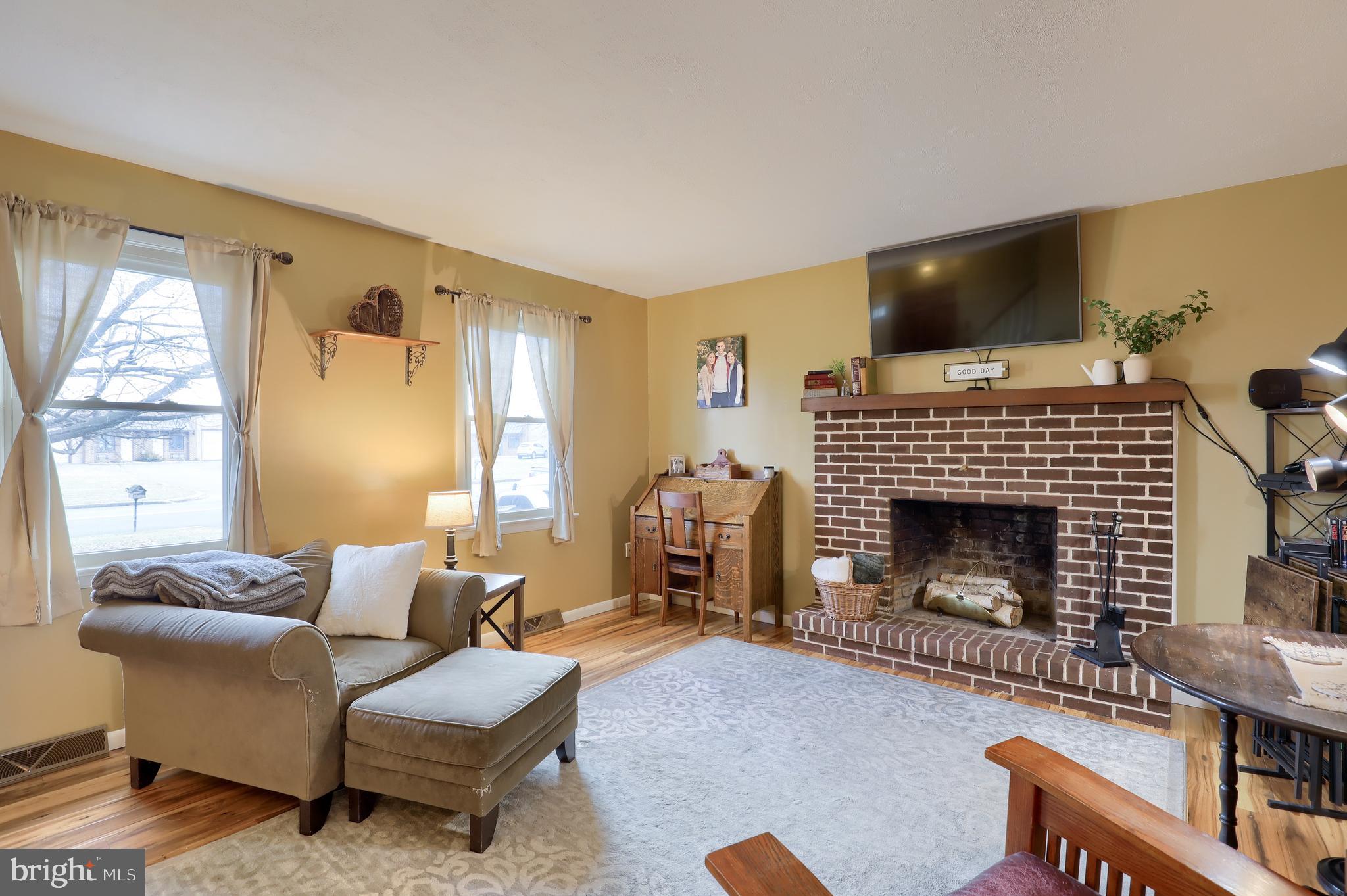 128 Zooks Mill Road Ephrata, PA 17522 - Photo 4 of 50 Gallery Image 4