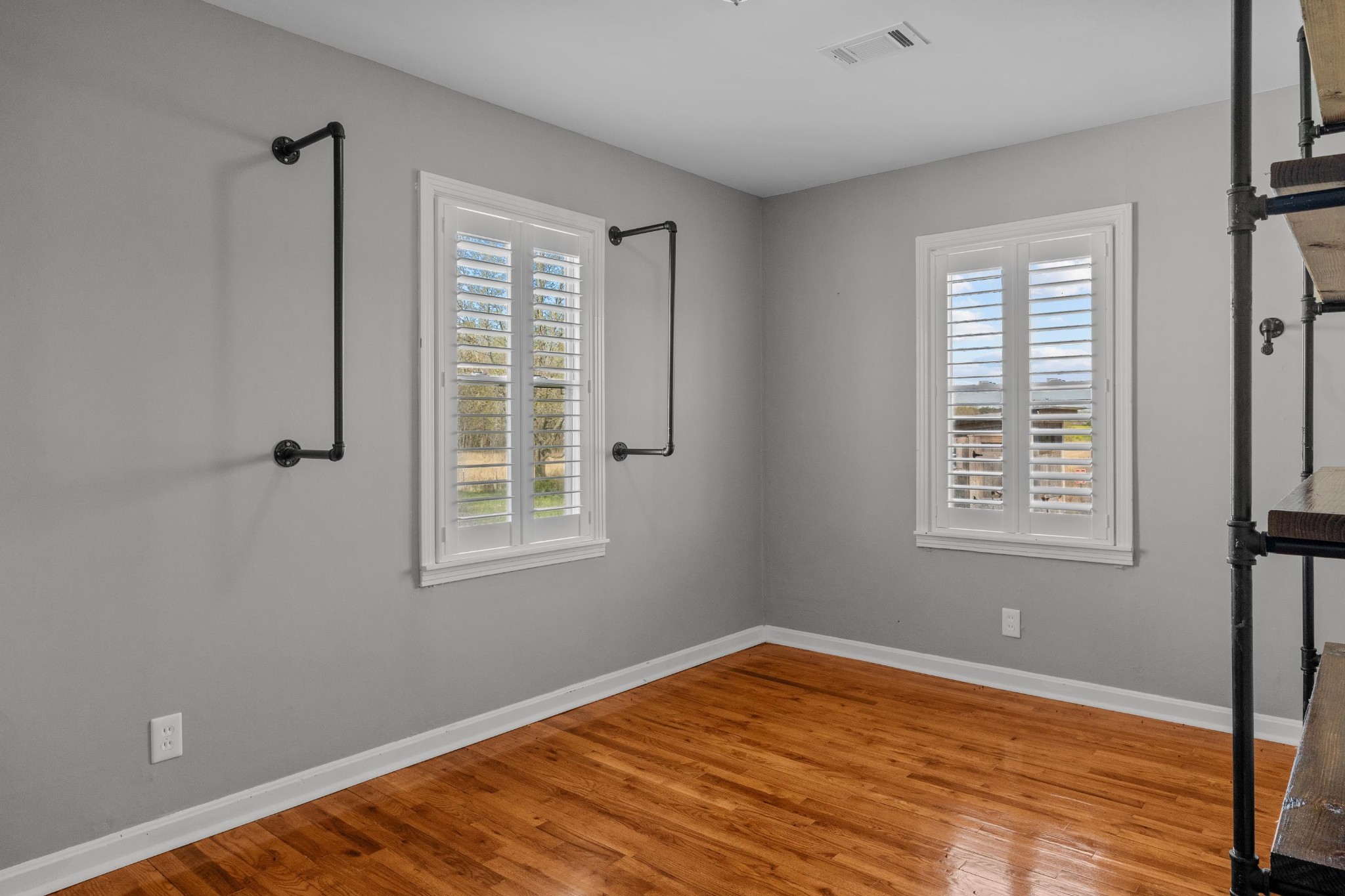 2581 Liverpool Road Woodlawn, TN 37191 - Photo 16 of 24 Gallery Image 16