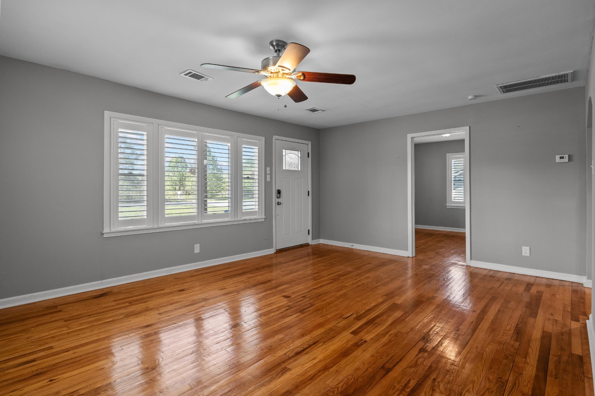 2581 Liverpool Road Woodlawn, TN 37191 - Photo 6 of 24 Gallery Image 6