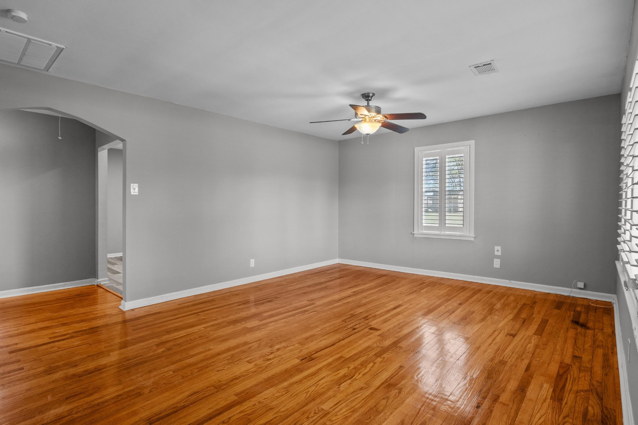 2581 Liverpool Road Woodlawn, TN 37191 - Photo 7 of 24 Gallery Image 7