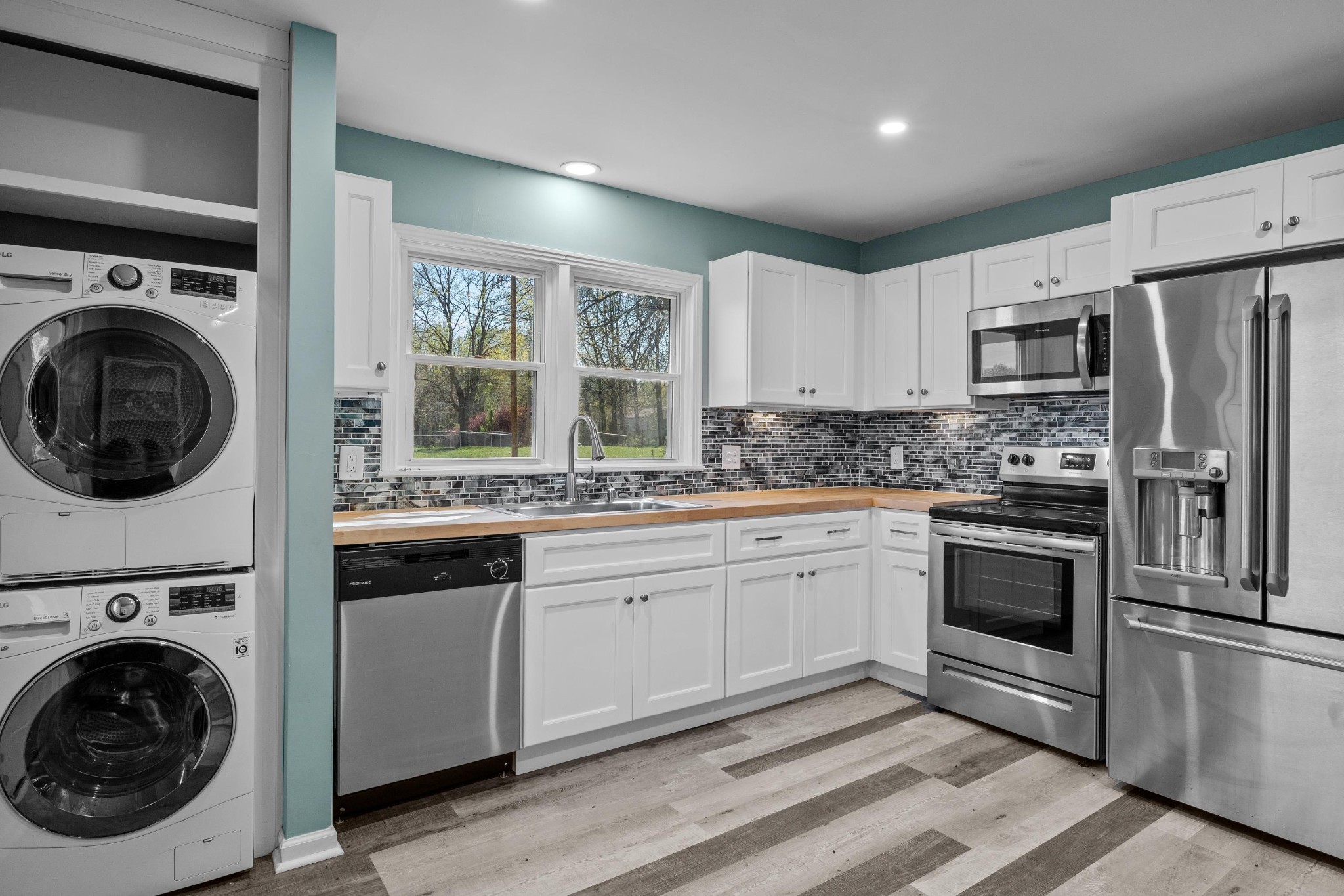 2581 Liverpool Road Woodlawn, TN 37191 - Photo 9 of 24 Gallery Image 9