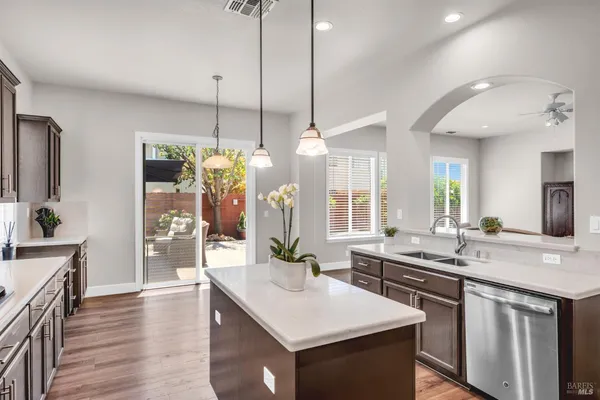 $725,000 | 625 Sparrowhawk Drive, Vacaville, CA 95687