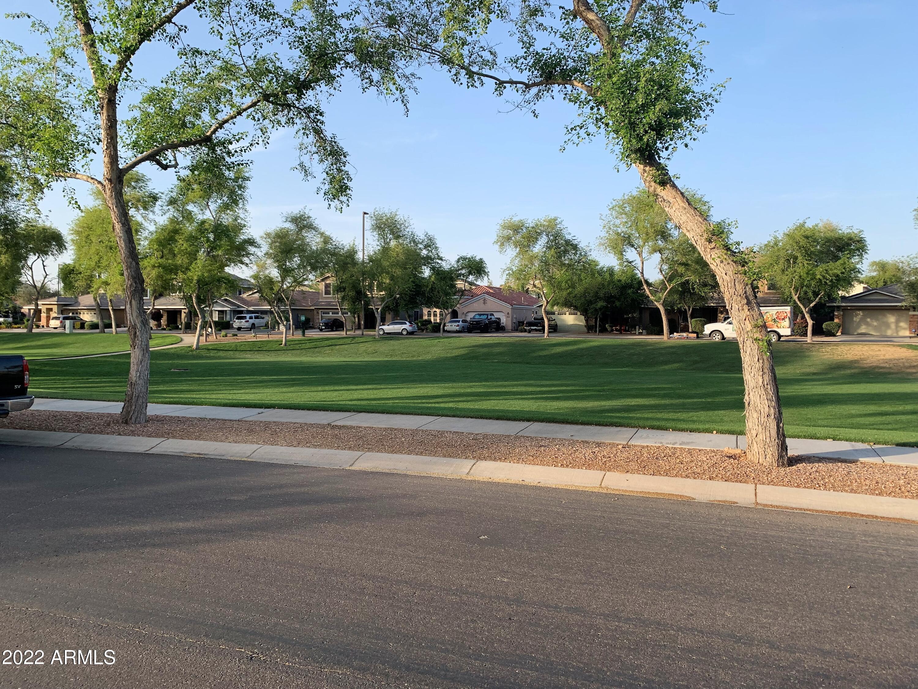 4265 East Bonanza Road Gilbert, AZ 85297 - Photo 4 of 5 Park