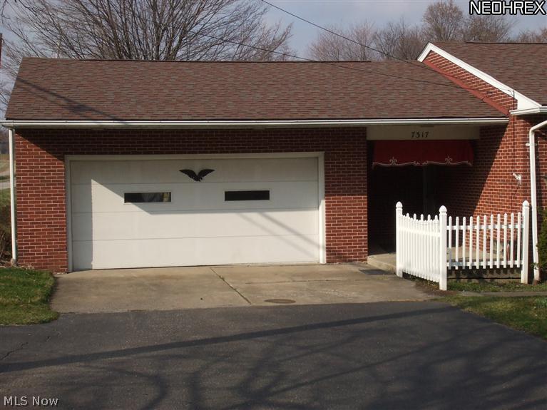 7317 Chestnut-Ridge Road Masury, OH 44438 - Photo 4 of 15