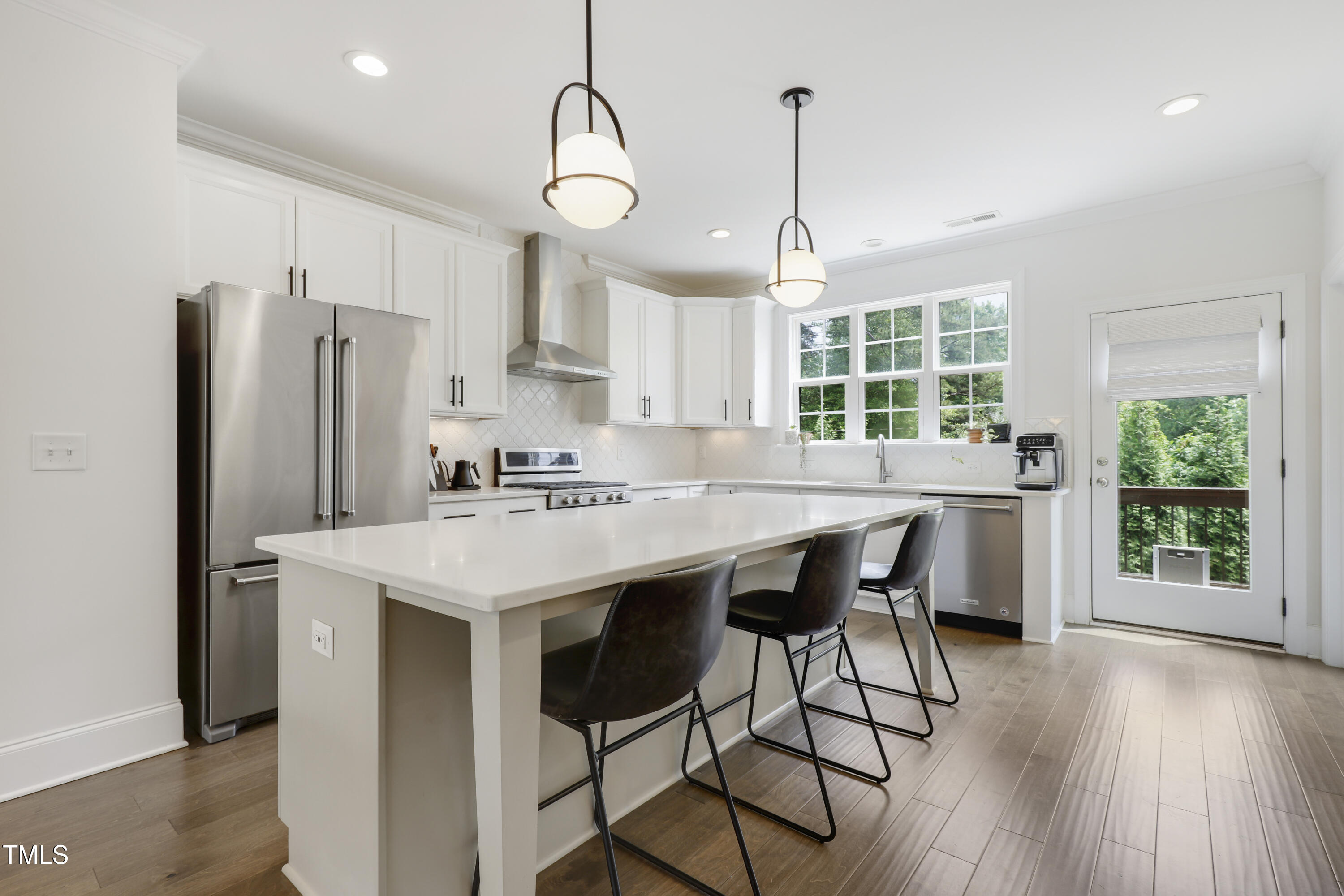 1602 Bowery Drive Raleigh, NC 27607 - Photo 7 of 34 8