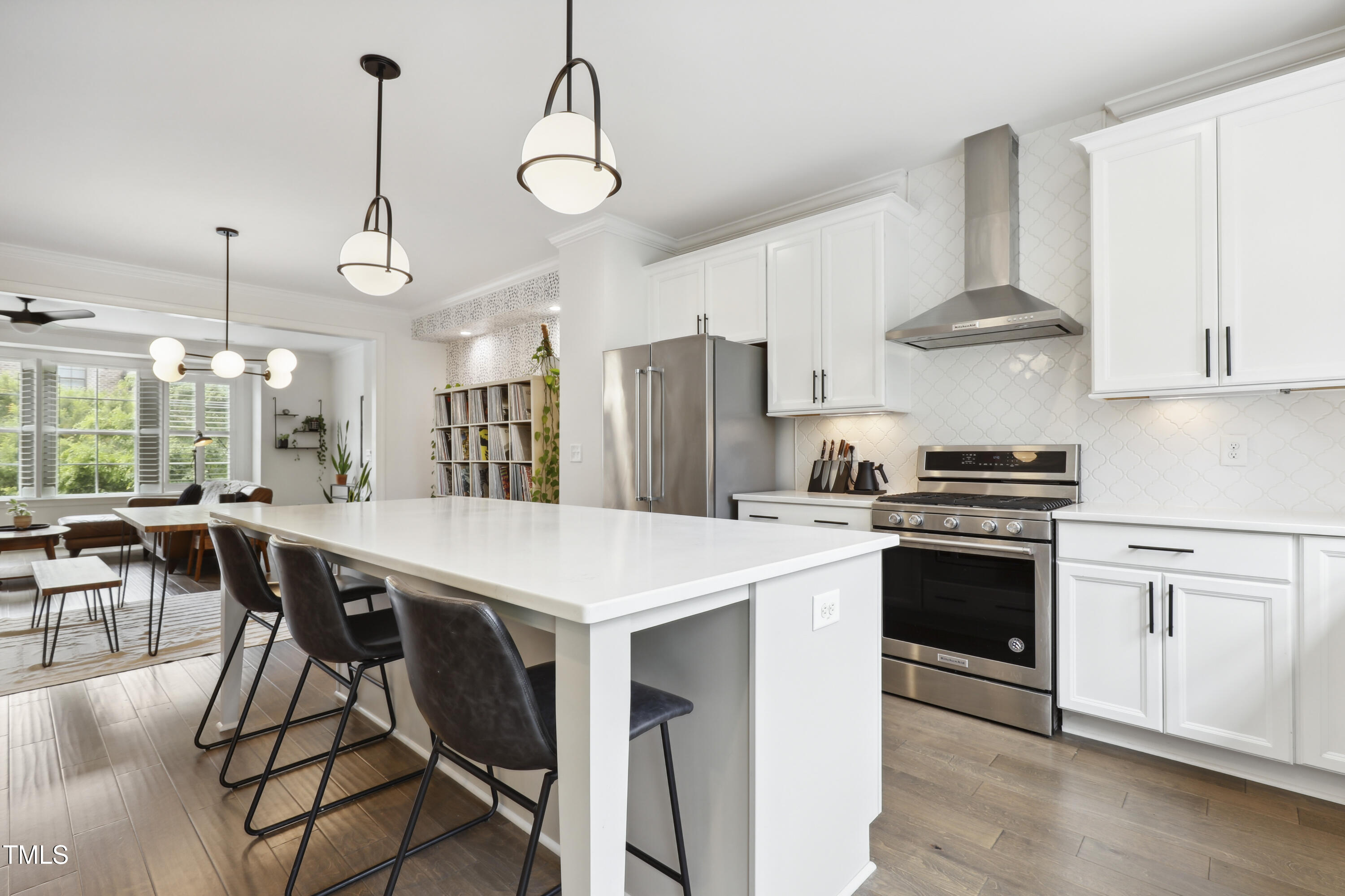 1602 Bowery Drive Raleigh, NC 27607 - Photo 8 of 34 9