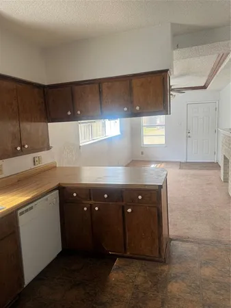 $850 | 120 West Heron Street, Unit 102, Denison, TX 75021