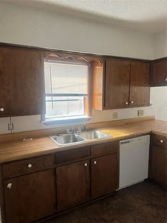 $850 | 120 West Heron Street, Unit 102, Denison, TX 75021