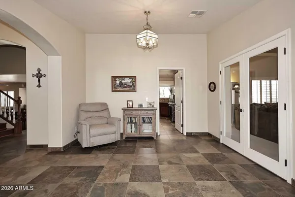 $949,900 | 1069 North Poinciana Road, Gilbert, AZ 85234