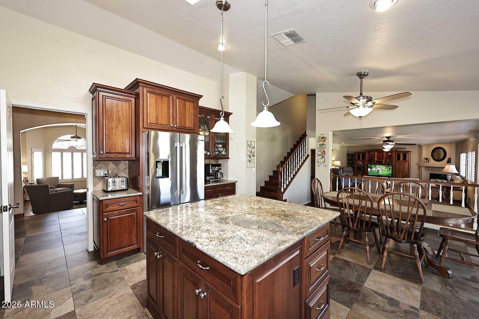 1069 North Poinciana Road Gilbert, AZ 85234 - Photo 19 of 62 Kitchen-Island