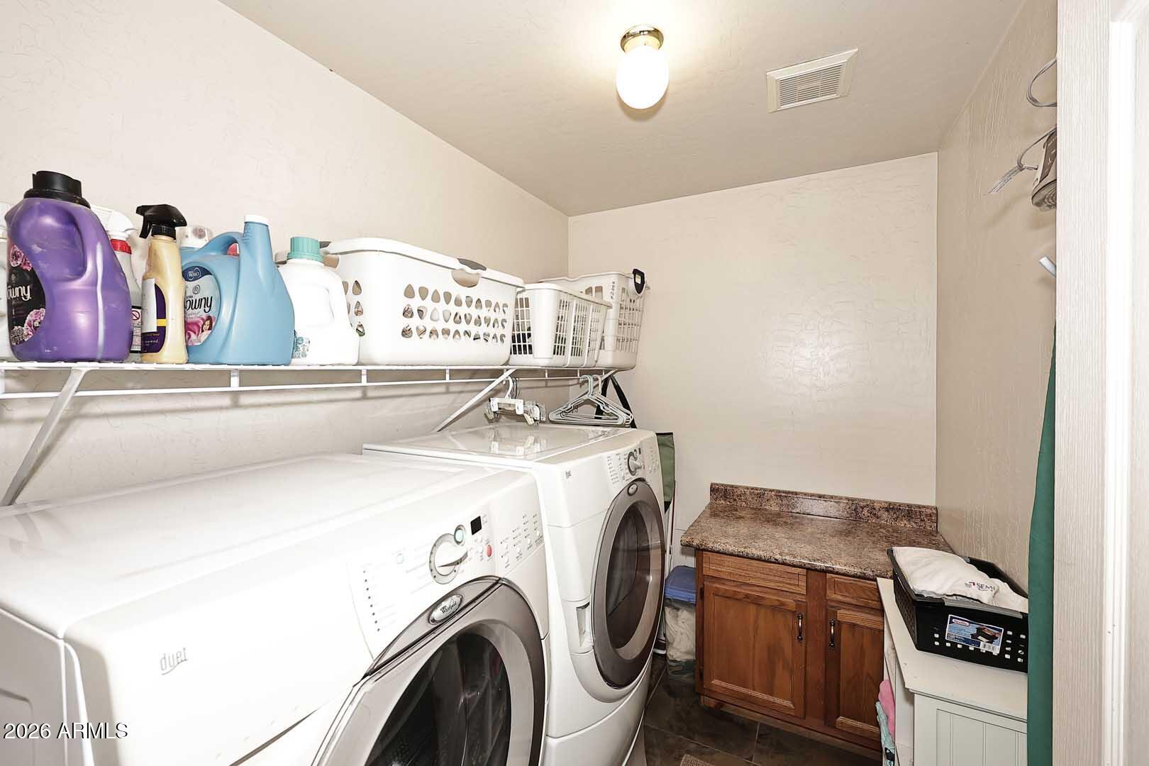 1069 North Poinciana Road Gilbert, AZ 85234 - Photo 26 of 62 Laundry Room