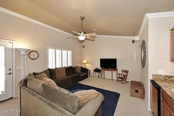 $949,900 | 1069 North Poinciana Road, Gilbert, AZ 85234