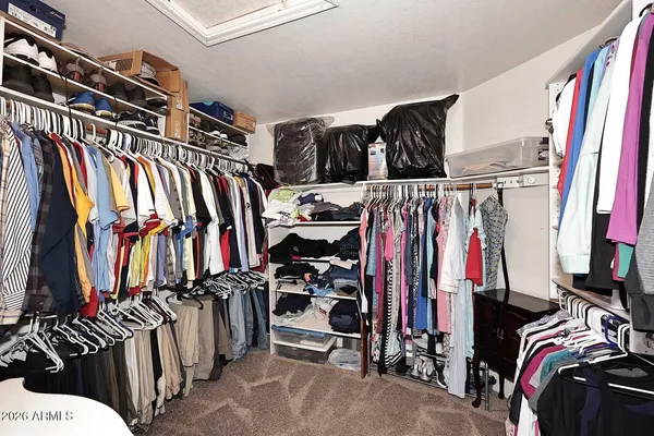 $949,900 | 1069 North Poinciana Road, Gilbert, AZ 85234