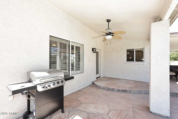 $949,900 | 1069 North Poinciana Road, Gilbert, AZ 85234