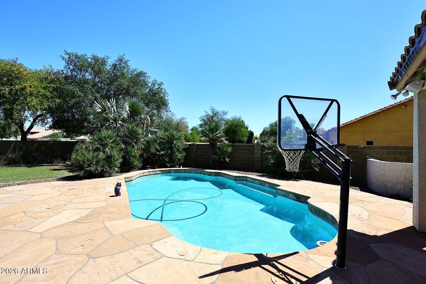 1069 North Poinciana Road Gilbert, AZ 85234 - Photo 47 of 62 Pool