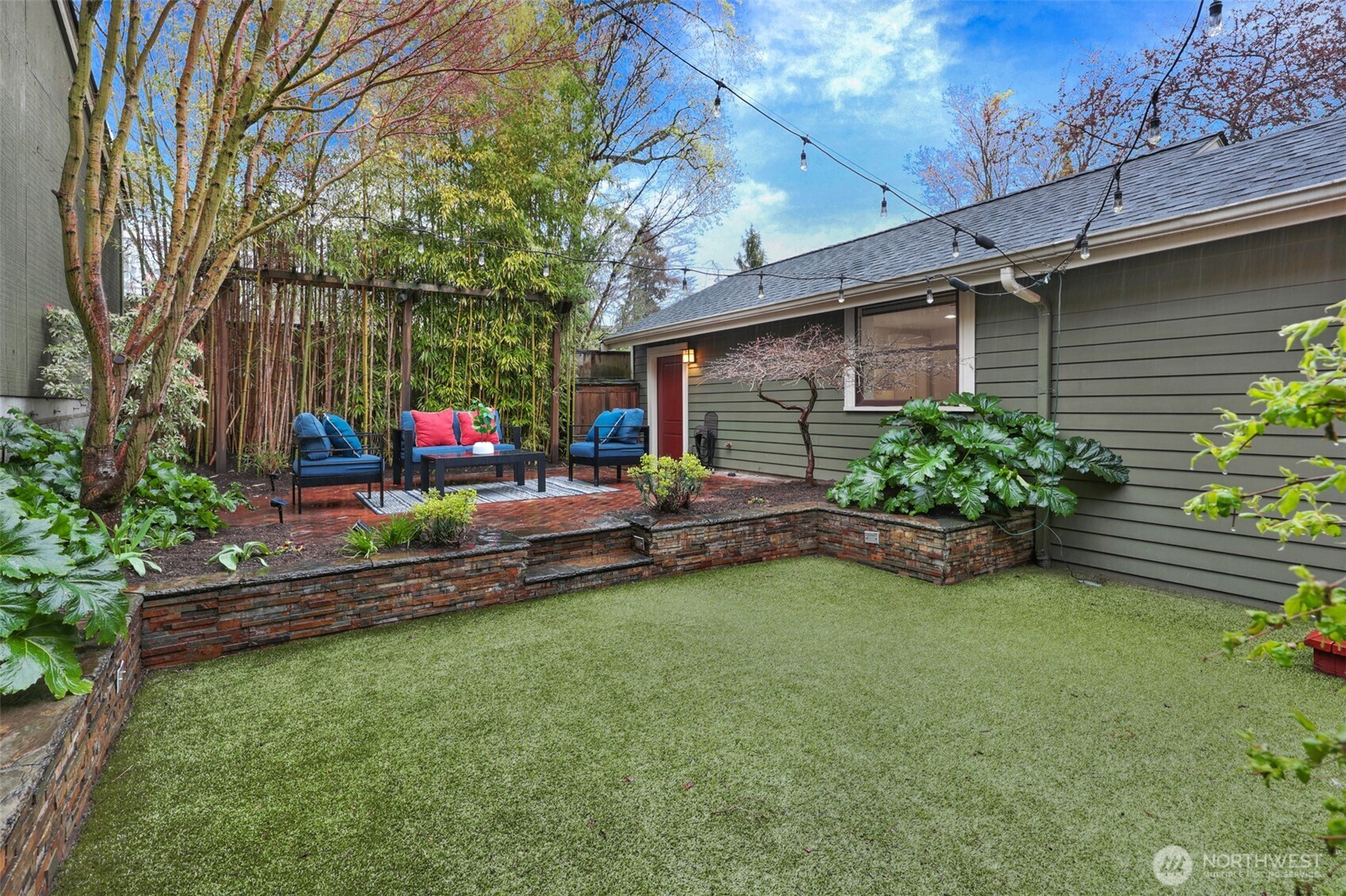 1910 North 38th Street Seattle, WA 98103 - Photo 24 of 29