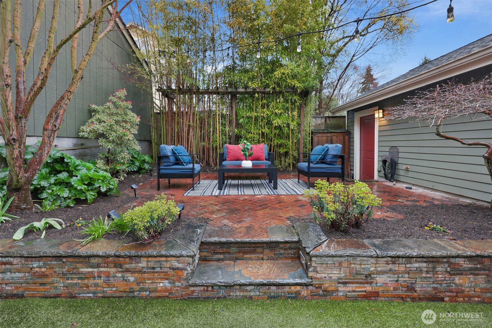 1910 North 38th Street Seattle, WA 98103 - Photo 25 of 29