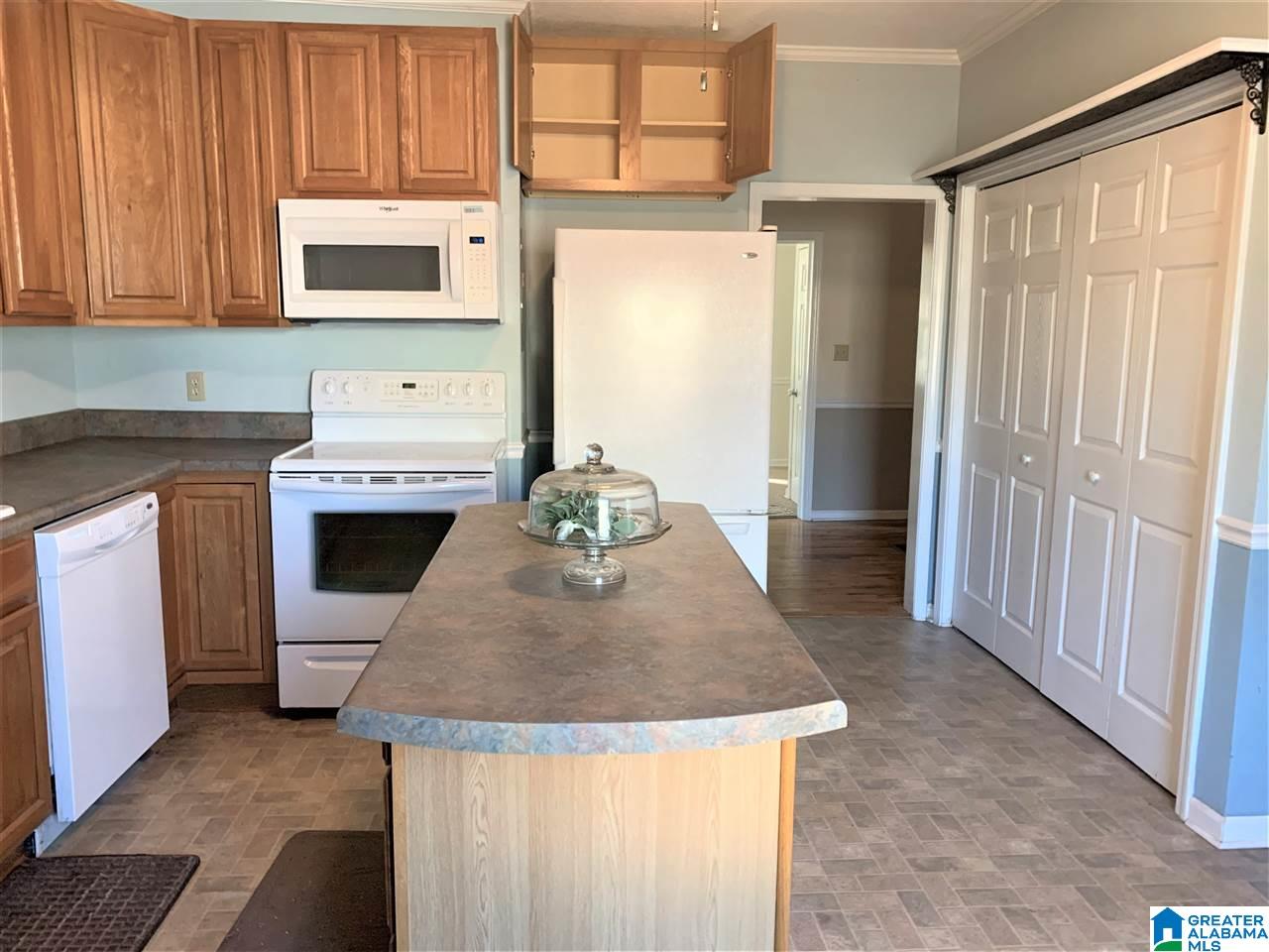622 Ross Street Heflin, AL 36264 - Photo 11 of 41