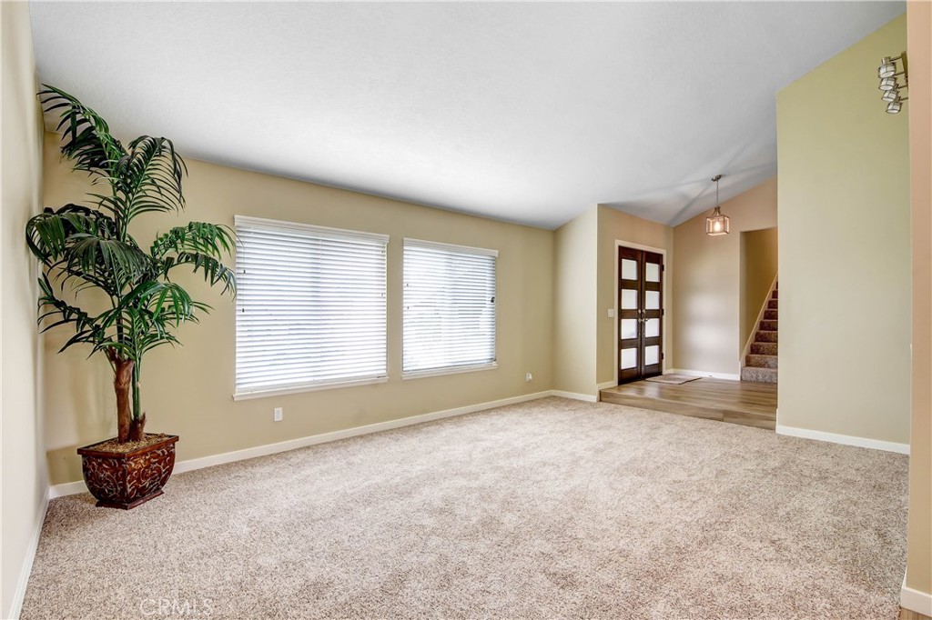 10344 Mignonette Street Rancho Cucamonga, CA 91701 - Photo 3 of 28