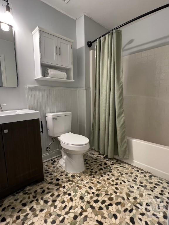 82 Saddlebrush Road Ellabell, GA 31308 - Photo 14 of 25 Guest bathroom