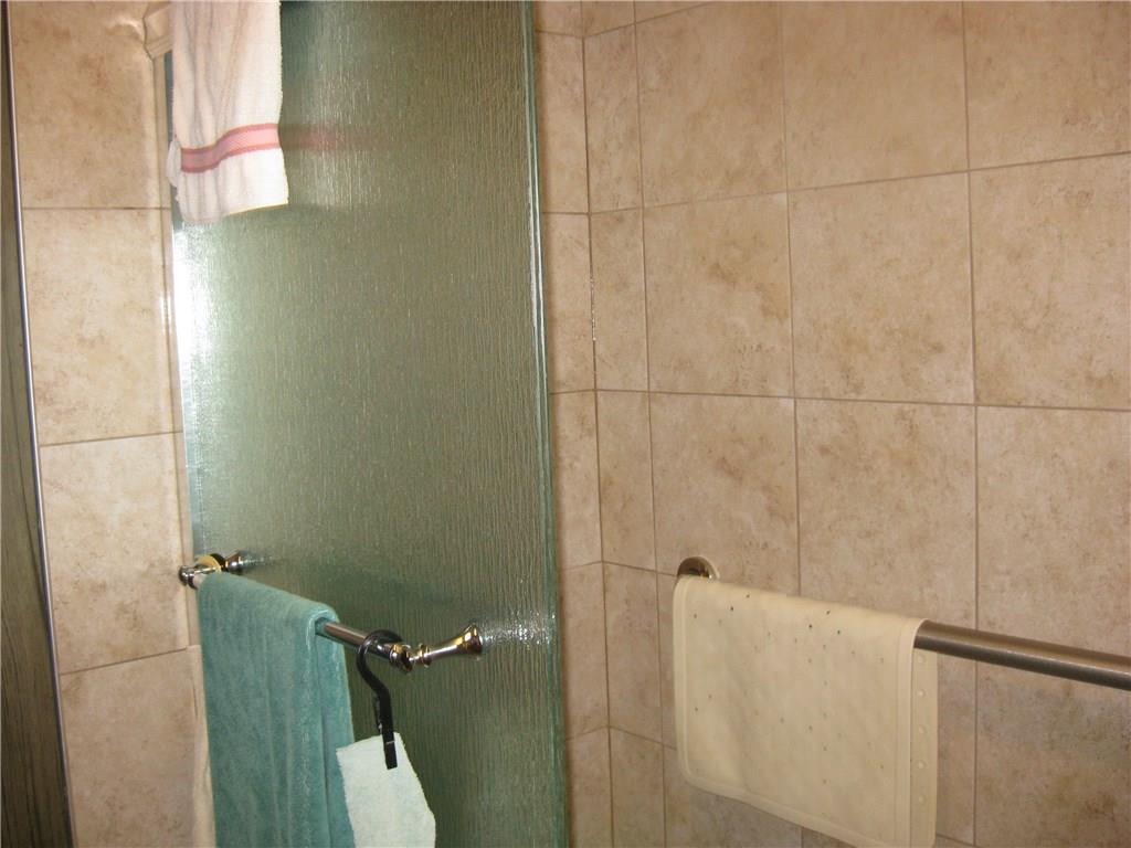 1068 Leesburg Station Road Volant, PA 16156 - Photo 12 of 25 Ceramic tile in full bath!
