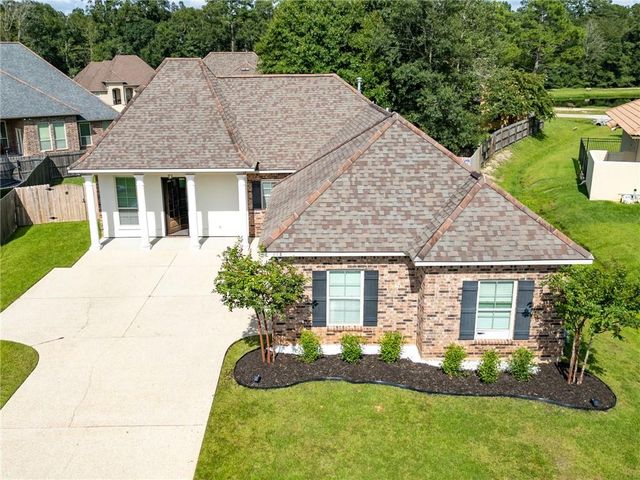 $358,000 | 873 Capistrano Court, Covington, LA 70433