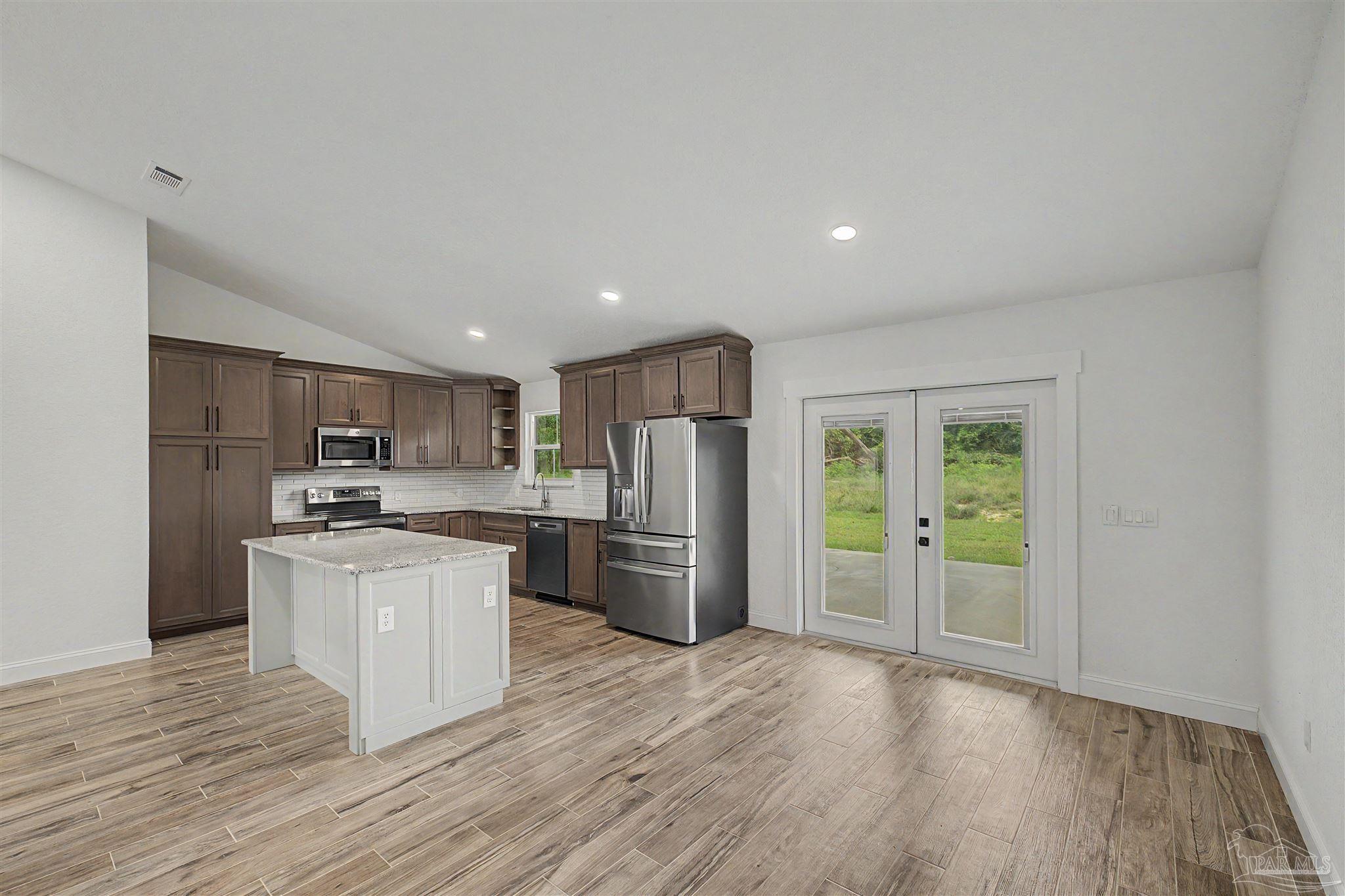 106 River Annex Road Cantonment, FL 32533 - Photo 10 of 40 Gallery Image 10