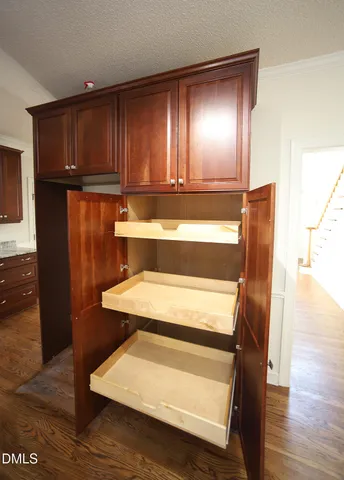 $559,900 | 725 Little Leaf Court, Holly Springs, NC 27540