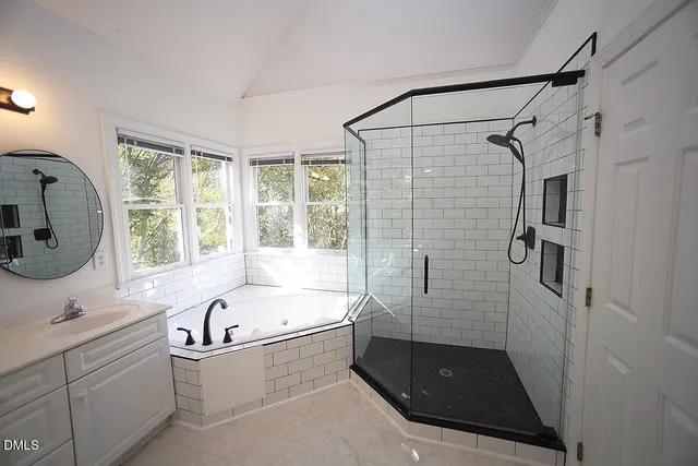 $559,900 | 725 Little Leaf Court, Holly Springs, NC 27540