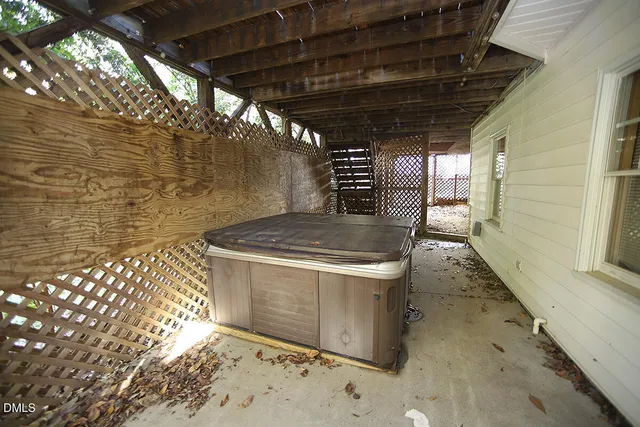 $559,900 | 725 Little Leaf Court, Holly Springs, NC 27540