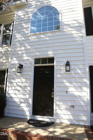 $559,900 | 725 Little Leaf Court, Holly Springs, NC 27540