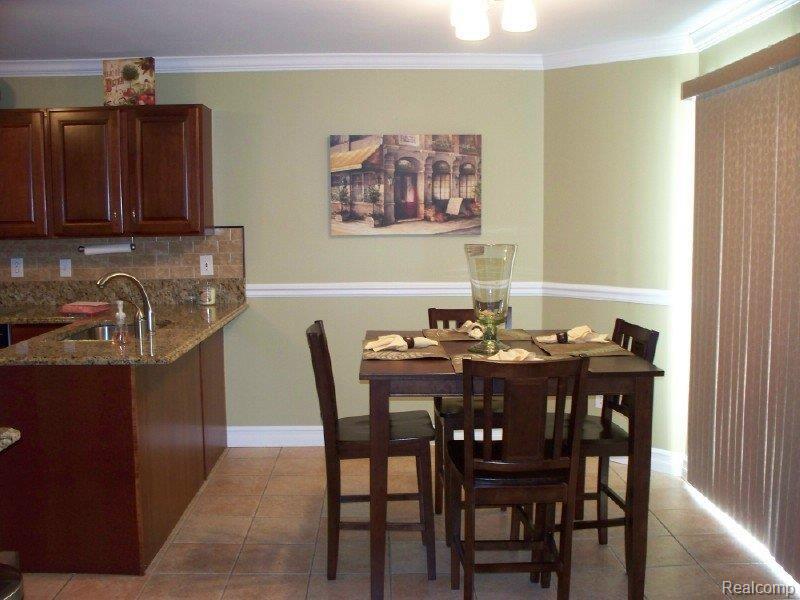 38651 8 Mile Road Livonia, MI 48152 - Photo 7 of 20 8 dining rm.jpg
