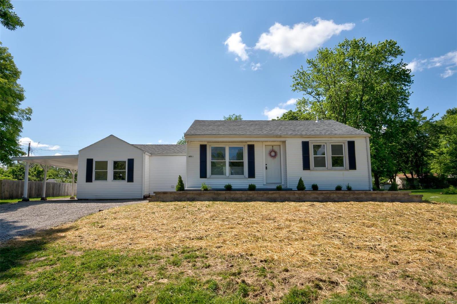 9710 Holy Cross Road Fairview Heights, IL 62208 - Photo 2 of 25 Gallery Image 2