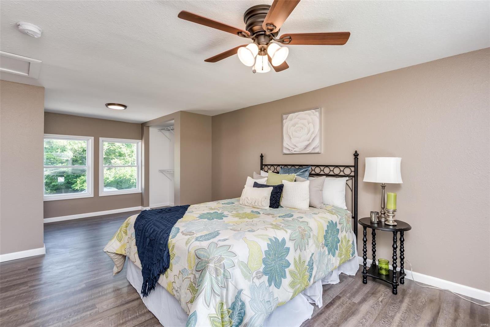 9710 Holy Cross Road Fairview Heights, IL 62208 - Photo 16 of 25 Gallery Image 16