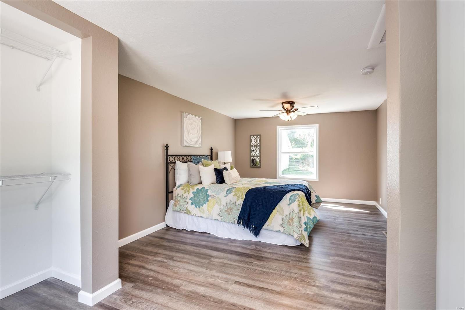 9710 Holy Cross Road Fairview Heights, IL 62208 - Photo 18 of 25 Gallery Image 18