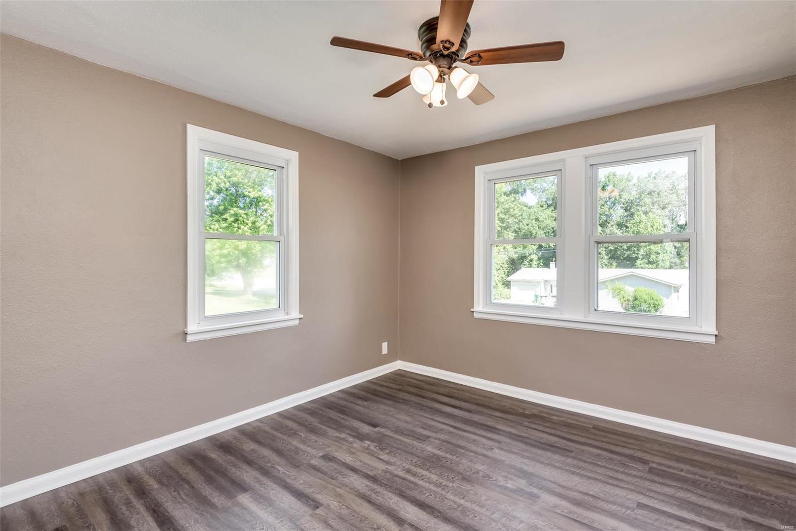 9710 Holy Cross Road Fairview Heights, IL 62208 - Photo 23 of 25 Gallery Image 23