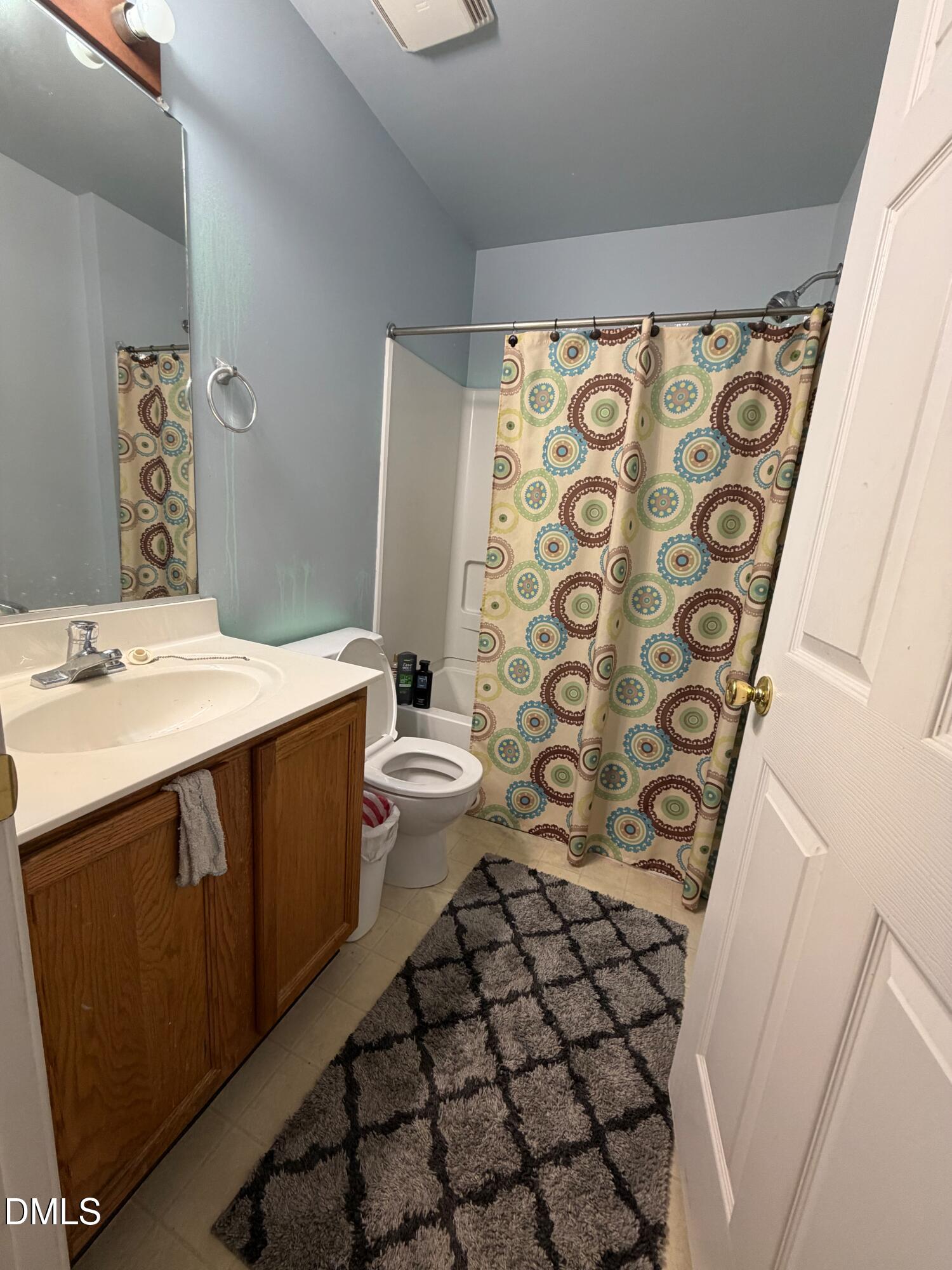 8640 Neuse Landing Lane, Unit 105 Raleigh, NC 27616 - Photo 5 of 32 IMG_1897