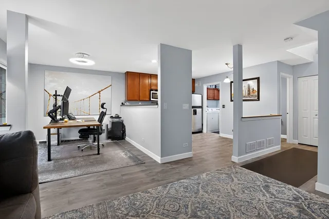 $255,000 | 32456 North Mackinac Lane, Lakemoor, IL 60051