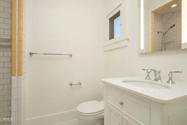 a picture of a bench in a building