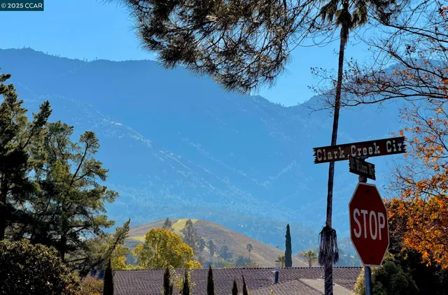 $542,000 | 20 Clark Creek Circle, Clayton, CA 94517