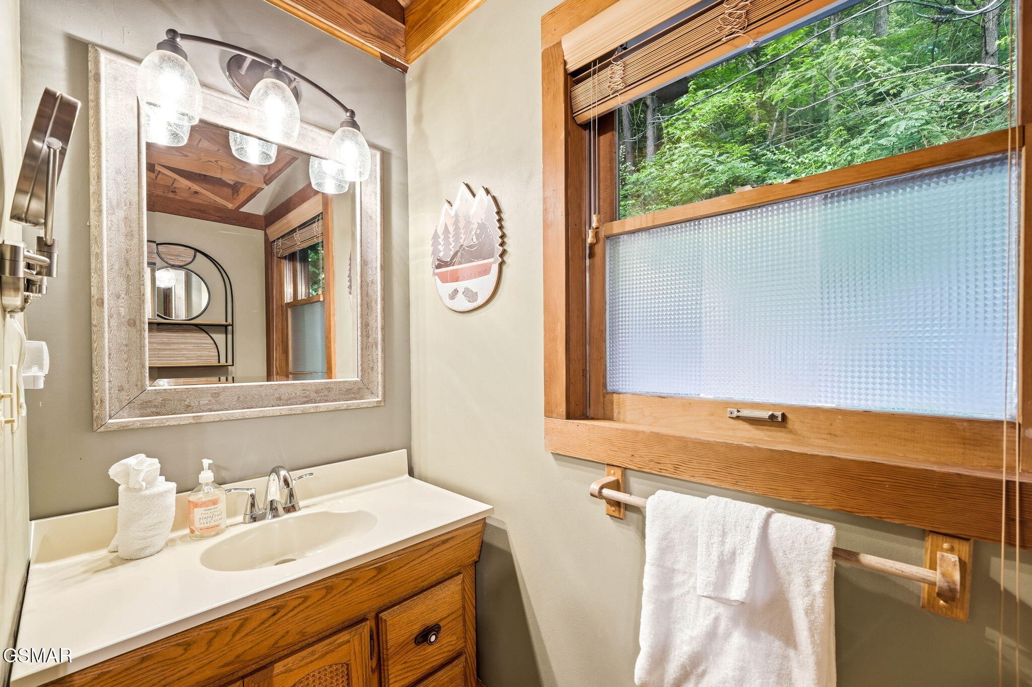 1563 Grant Road Sevierville, TN 37876 - Photo 24 of 44 Gallery Image 24