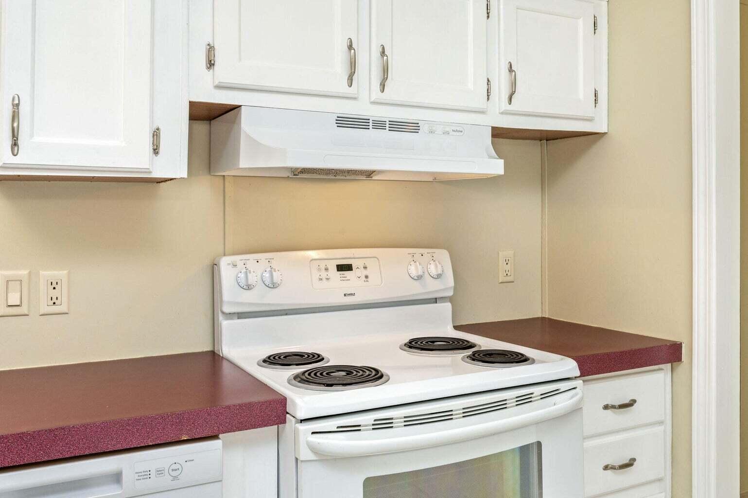 164 Jonquil Avenue DeFuniak Springs, FL 32433 - Photo 9 of 28 20231228164044134699000000-o