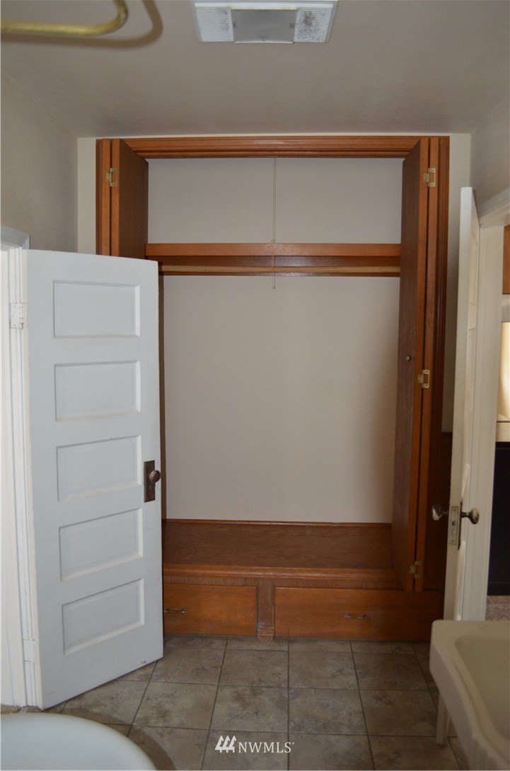 1332 3rd Street Cosmopolis, WA 98537 - Photo 12 of 23 Gallery Image 12