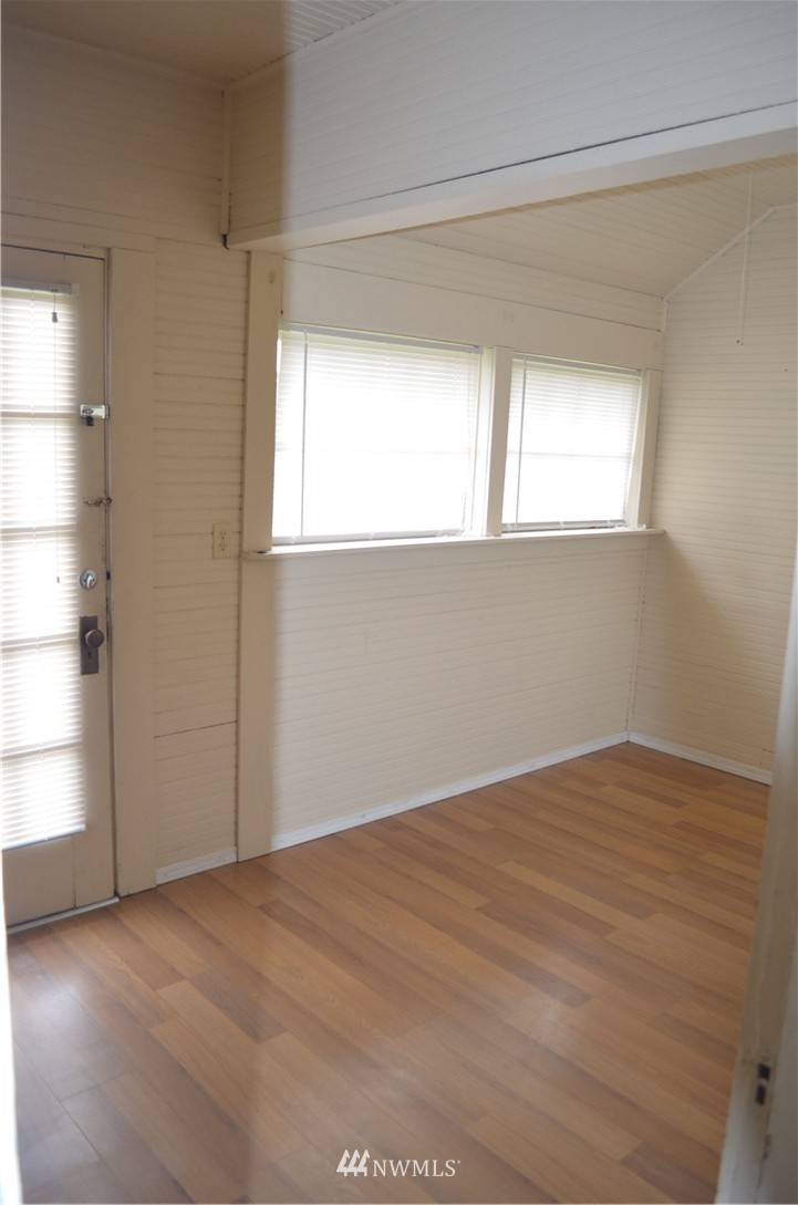 1332 3rd Street Cosmopolis, WA 98537 - Photo 18 of 23 Gallery Image 18