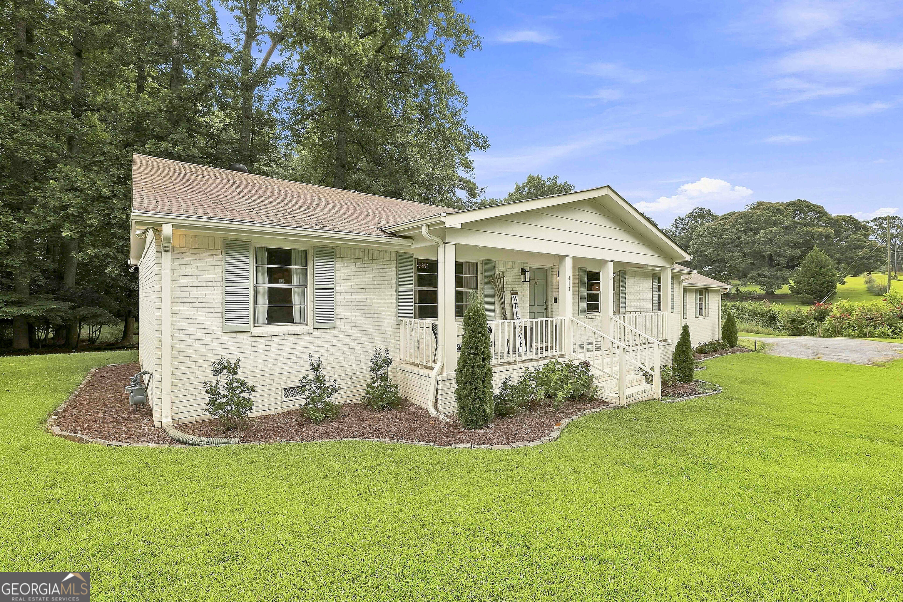 413 Lees Mill Road Fayetteville, GA 30214 - Photo 2 of 53 Gallery Image 2