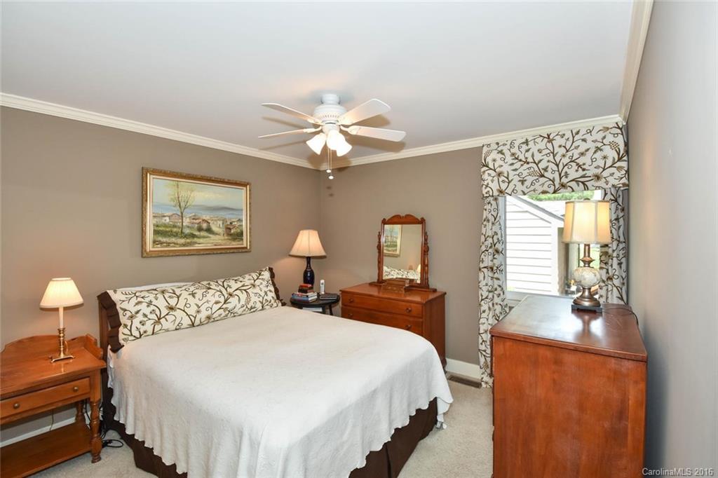 4317 Rounding Run Road Charlotte, NC 28277 - Photo 16 of 24